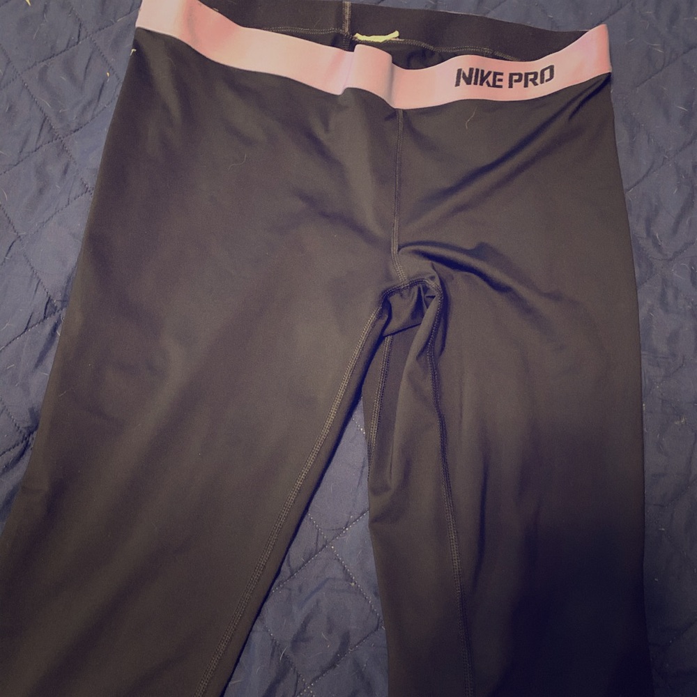 Nike Pro Cropped Leggings